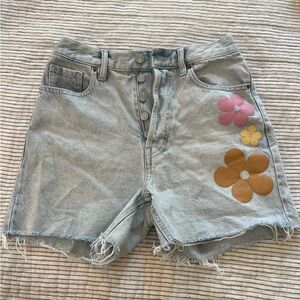 PacSun 90s Girlfriend Flower Cut Off Denim Shorts 25